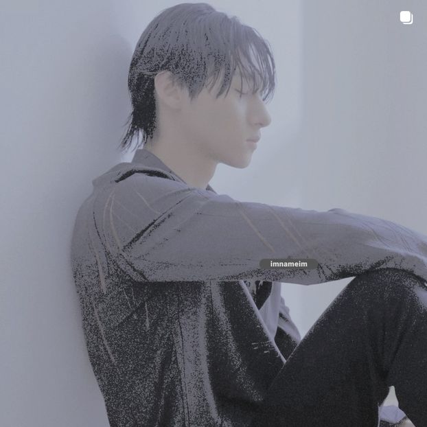 11.12.⠀⠀⠀ ✦ ꯭໋ 熱 t̟e̟n̟d̟e̟r̟♡uoᴉʇɔǝɟɟɐ. ̵ׄ ❵ - Mirrored Blind Playin