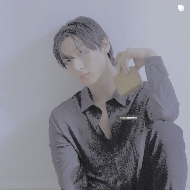 14.12.⠀⠀⠀ ✦ ꯭໋ 熱 t̟e̟n̟d̟e̟r̟♡uoᴉʇɔǝɟɟɐ. ̵ׄ ❵ - Mirrored Blind Playin