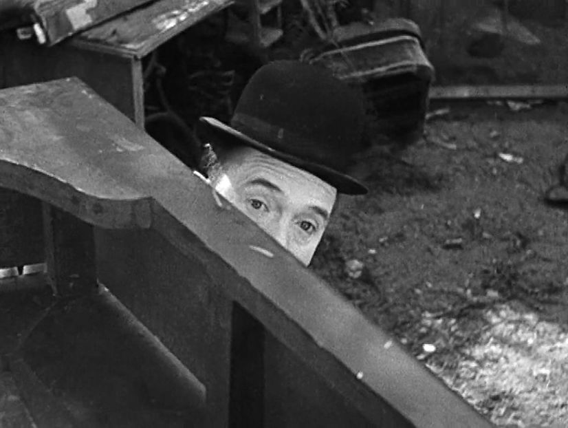 Towed In A Hole - 1932 - Towed In A Hole