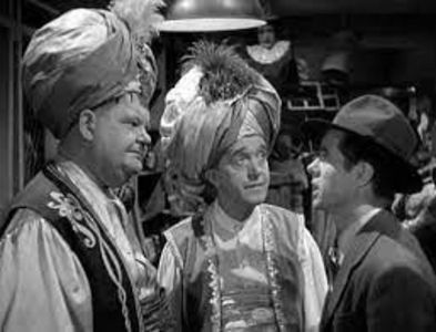 A Haunting We Will Go - 1942 - A Haunting We Will Go