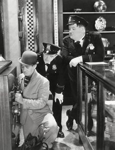 The Midnight Patrol - 1933 - The Midnight Patrol