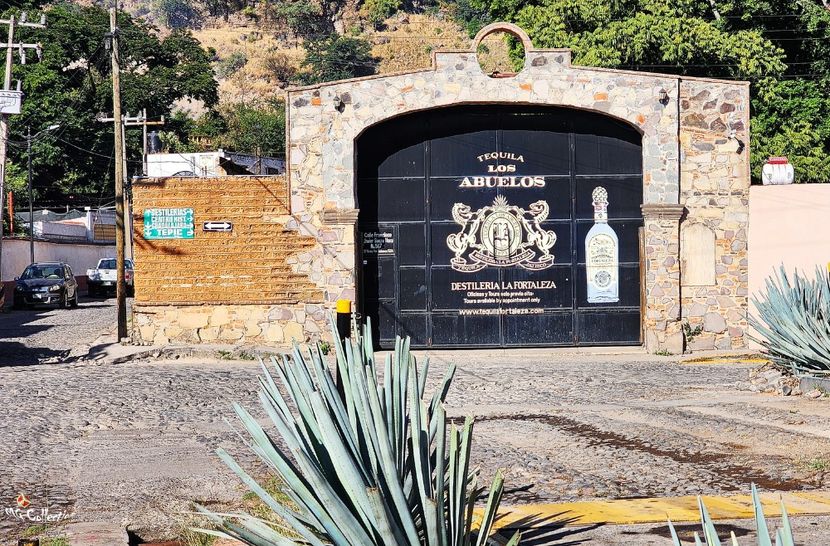 DISTILERIA LA FORTALEZA - --- MEXICO