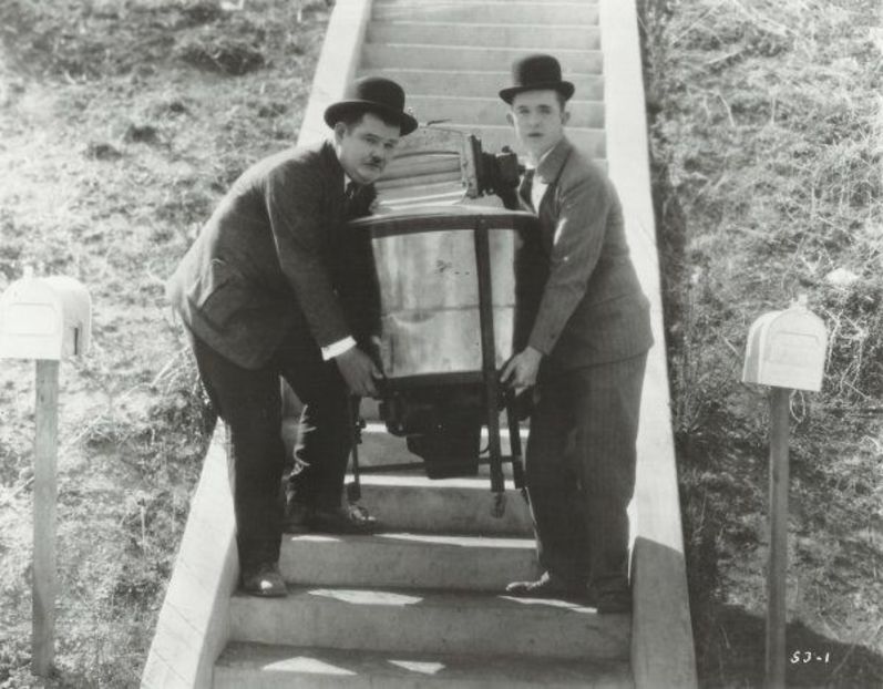 Hats Off - 1927 - Hats Off