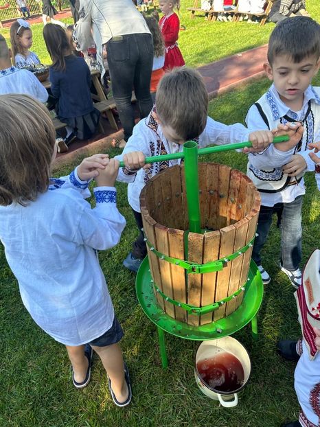 58e67e7c-3854-4e84-8c15-35293afb0af6 - M A T E U T U 2024