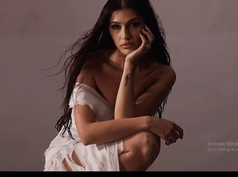 bandicam 2024-12-20 13-36-56-946 - 001 Alina f