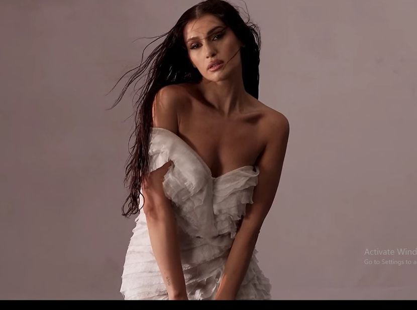 bandicam 2024-12-20 13-37-01-106 - 001 Alina f