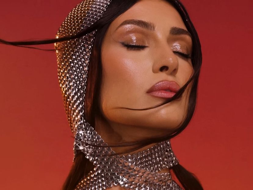 screenshot_10 - 001 Alina f