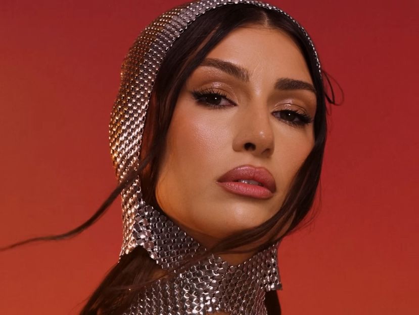 screenshot_19 - 001 Alina f