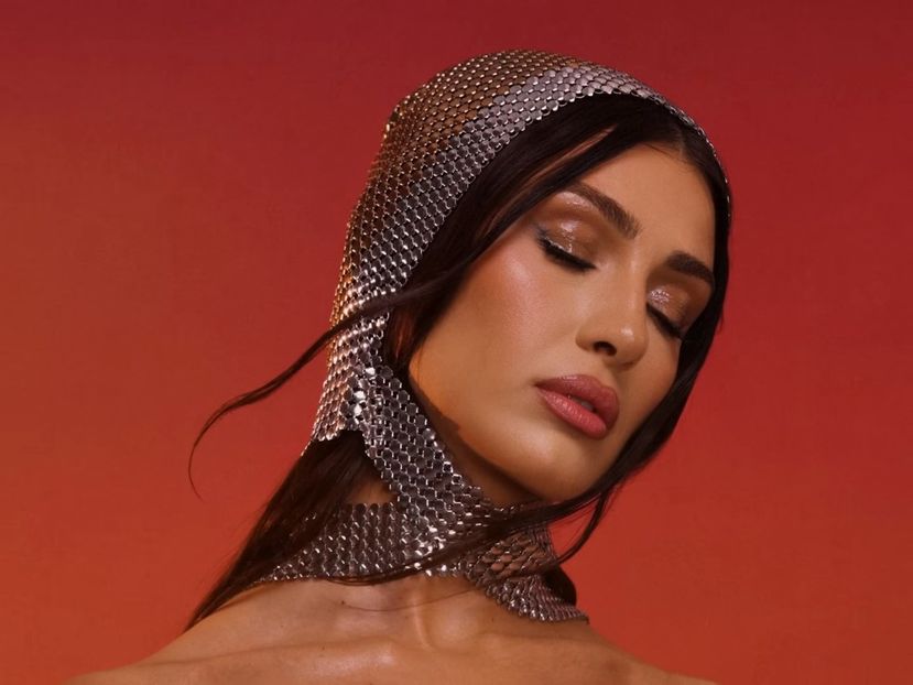 screenshot_20 - 001 Alina f