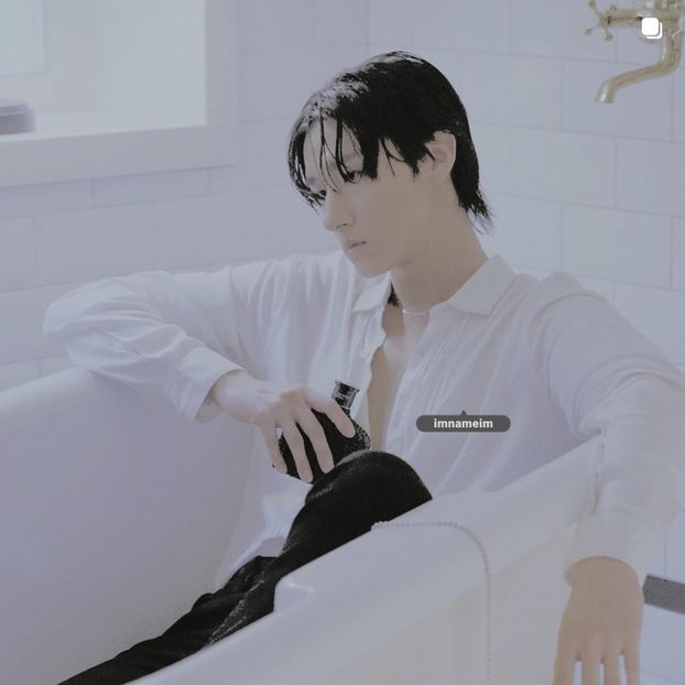 21.12.⠀⠀⠀ ✦ ꯭໋ 熱 t̟e̟n̟d̟e̟r̟♡uoᴉʇɔǝɟɟɐ. ̵ׄ ❵ - Mirrored Blind Playin