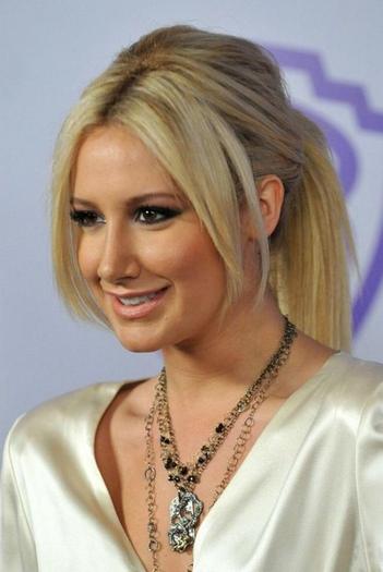 3 - ashley tisdale