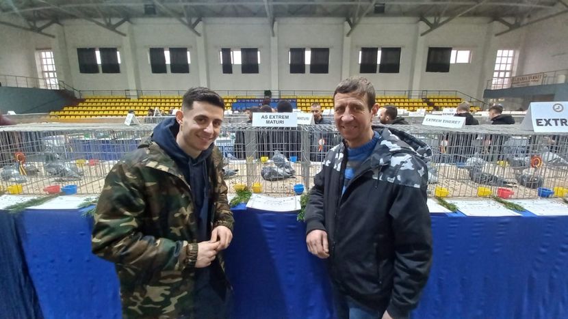 IMG-20241221-WA0056 - 21-12-2024-EXPOZITIE PROVINCIALA OLTENIA-MUNTENIA-COLUMBA CARACAL