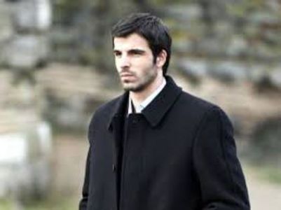 103248152_YESQBZP3 - ali alinutza