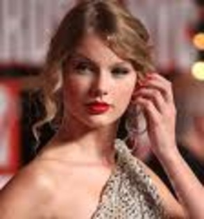 imagesCADS3W0I - tAyLoR SwIfT