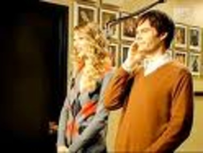 imagesCA45Q6AT - tAyLoR SwIfT