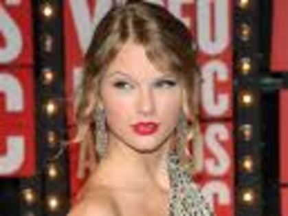imagesCA82TM8I - tAyLoR SwIfT