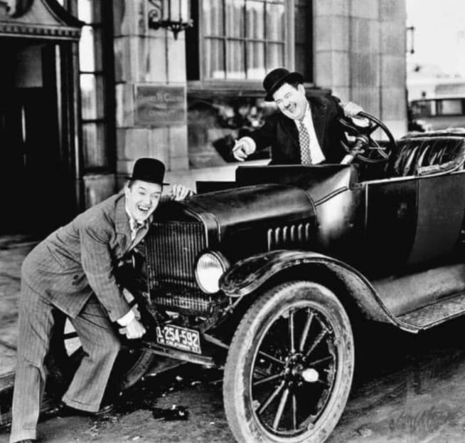 Leave Em Laughing - 1928 - Leave Em Laughing