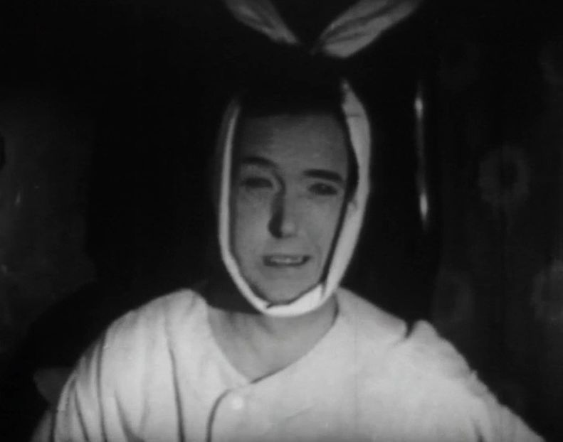 Leave Em Laughing - 1928 - Leave Em Laughing