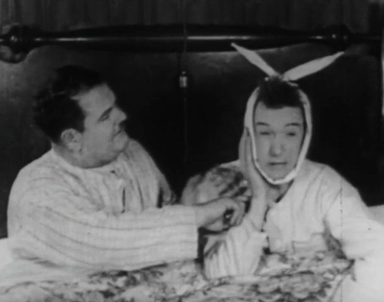 Leave Em Laughing - 1928 - Leave Em Laughing