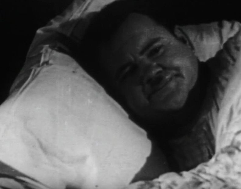 Leave Em Laughing - 1928 - Leave Em Laughing