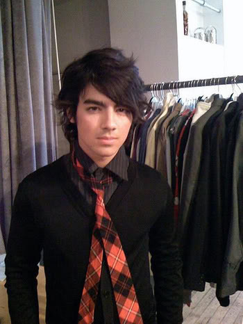 JoeJonas16 - joe jonas