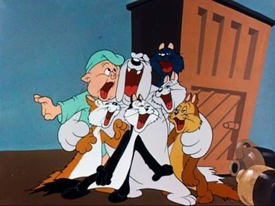 Trap Happy Porky - 1945 - Trap Happy Porky