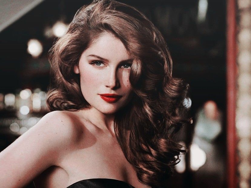 ⁵　.͜͡VioletḄ̣ạ̣udẹḷaiṛ̣ẹ̣²³ ♥͜͡based ᴵᴺGruyères. - Bold and beautiful