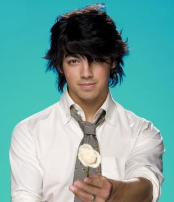 joe-jonas-the-heartthrob