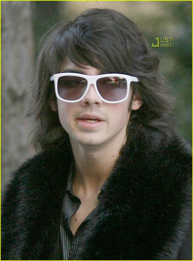 joe-jonas-plastic-surgery-01