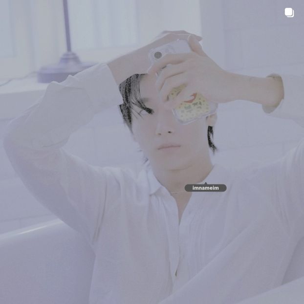 11.01.⠀⠀⠀ ✦ ꯭໋ 熱 t̟e̟n̟d̟e̟r̟♡uoᴉʇɔǝɟɟɐ. ̵ׄ ❵ - Mirrored Blind Playin