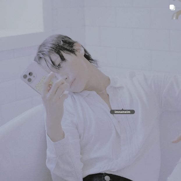 12.01.⠀⠀⠀ ✦ ꯭໋ 熱 t̟e̟n̟d̟e̟r̟♡uoᴉʇɔǝɟɟɐ. ̵ׄ ❵ - Mirrored Blind Playin