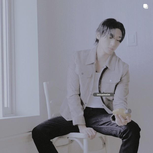 13.01.⠀⠀⠀ ✦ ꯭໋ 熱 t̟e̟n̟d̟e̟r̟♡uoᴉʇɔǝɟɟɐ. ̵ׄ ❵ - Mirrored Blind Playin