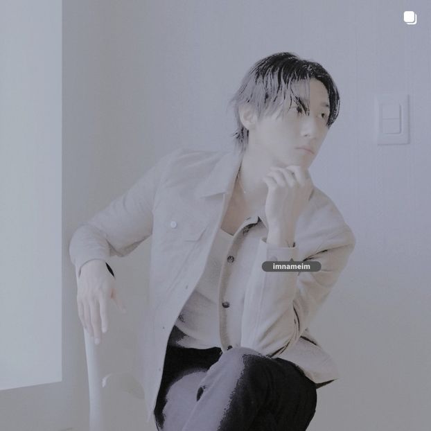 18.01.⠀⠀⠀ ✦ ꯭໋ 熱 t̟e̟n̟d̟e̟r̟♡uoᴉʇɔǝɟɟɐ. ̵ׄ ❵ - Mirrored Blind Playin