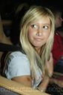 hfdfd - Ashley Tisdale