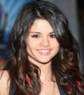 trt - Selena Gomez