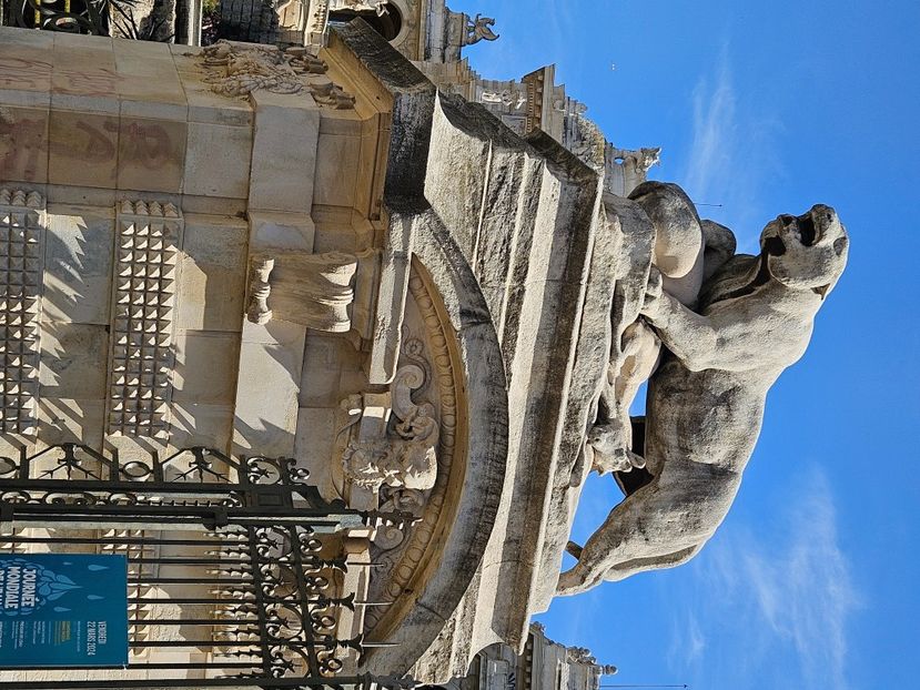  - Croaziera World Europa 8