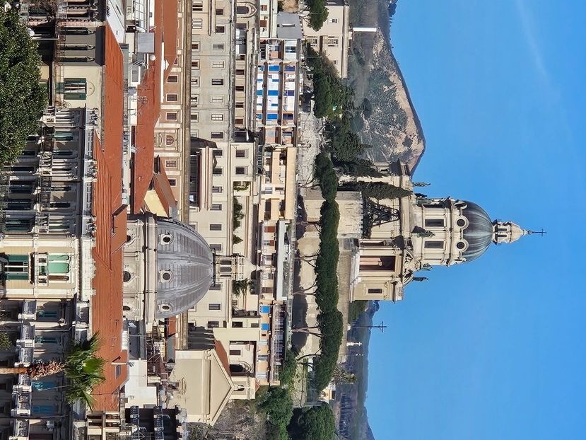  - Croaziera World Europa 11