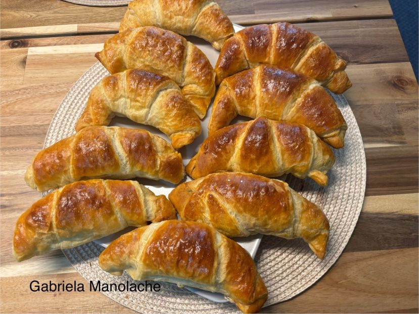  - Croissante pufoase