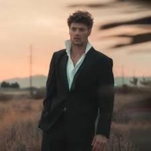 Henry ;* - Alege baiatul preferat din Pustiul Pericol