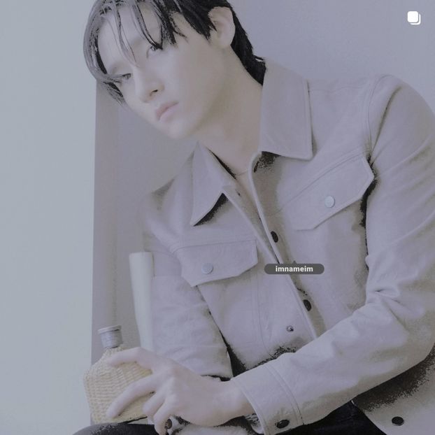 28.01.⠀⠀⠀ ✦ ꯭໋ 熱 t̟e̟n̟d̟e̟r̟♡uoᴉʇɔǝɟɟɐ. ̵ׄ ❵ - Mirrored Blind Playin