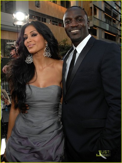 nicolescherzinger2008amyn8 - Nicole Scherzinger
