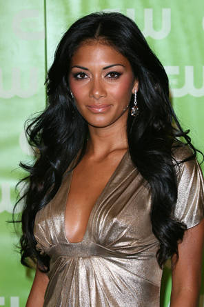 NRKPOUEZUQKWORZTVRH - Nicole Scherzinger