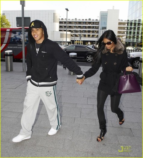r8c74g - Nicole Scherzinger