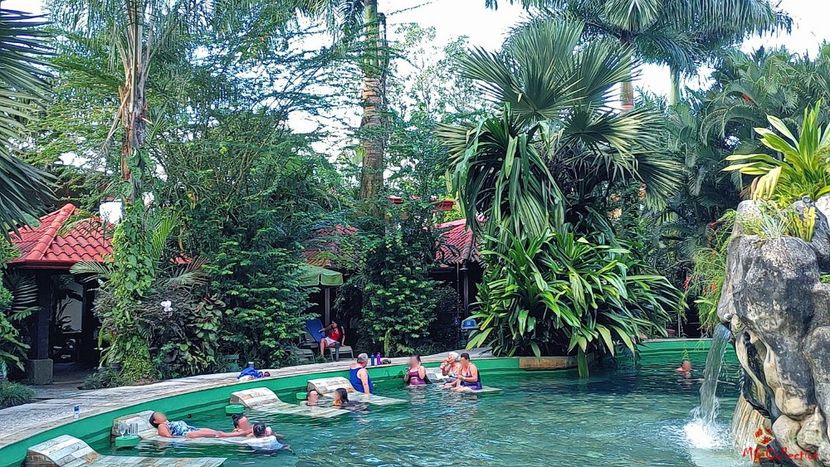 COSTA  RICA - ARENAL VOLCANO Resort - --- COSTA RICA