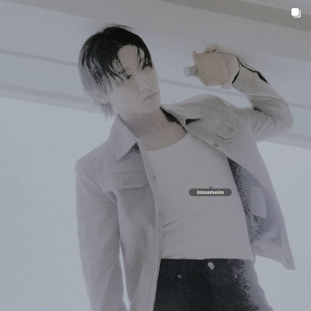 05.02.⠀⠀⠀ ✦ ꯭໋ 熱 t̟e̟n̟d̟e̟r̟♡uoᴉʇɔǝɟɟɐ. ̵ׄ ❵ - Mirrored Blind Playin