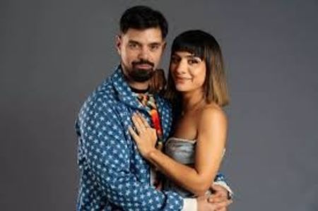  - Alege cuplul preferat din Power Couple