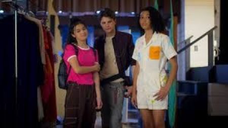 Poza 28.(Watch Woke Up A Vampire) - Poze din seriale desene