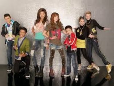 Poza 43.(Shake it up) - Poze din seriale desene