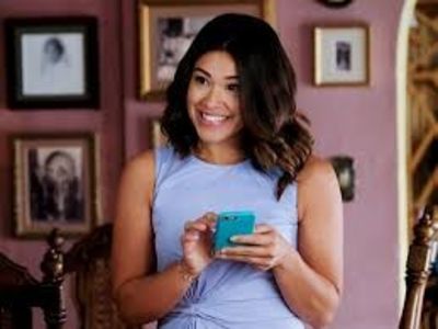 Poza 27.(Jane The Virgin) - Poze din Telenovele