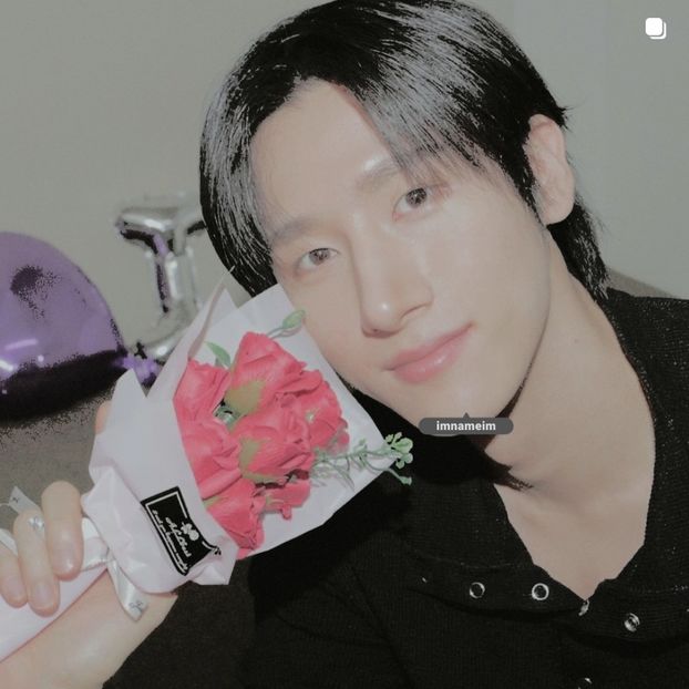 11.02.⠀⠀⠀ ✦ ꯭໋ 熱 t̟e̟n̟d̟e̟r̟♡uoᴉʇɔǝɟɟɐ. ̵ׄ ❵ - Mirrored Blind Playin